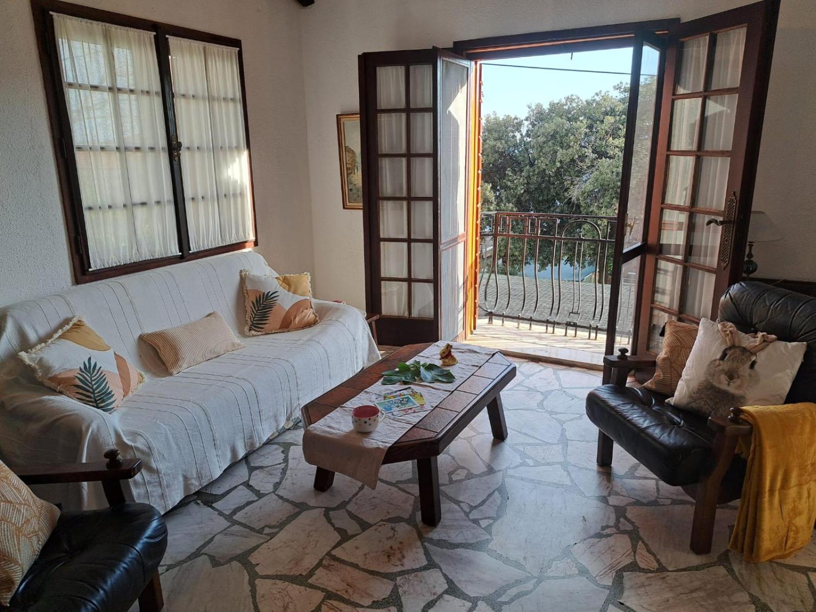 Villa Apartments Oliva Сегет Враница Екстериор снимка