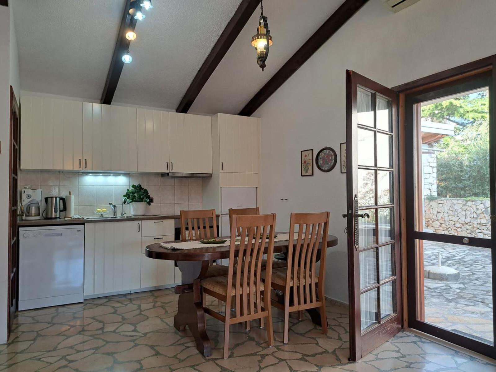 Villa Apartments Oliva Сегет Враница Екстериор снимка