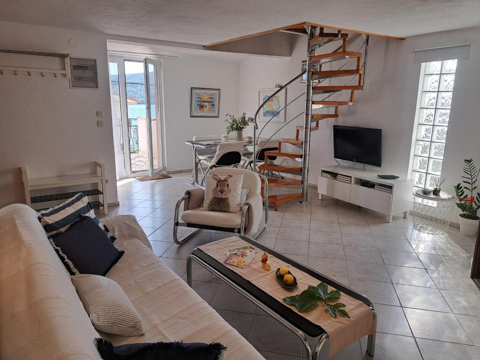 Villa Apartments Oliva Сегет Враница Екстериор снимка